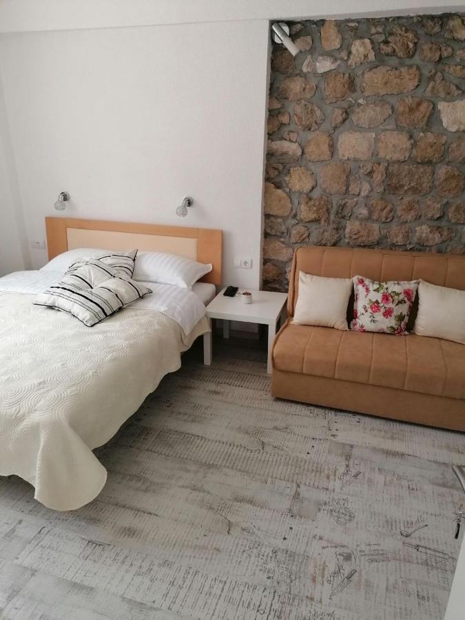Vila Mira Trebinje Extérieur photo
