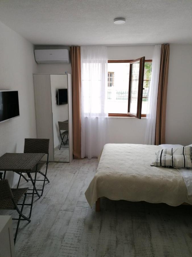 Vila Mira Trebinje Extérieur photo
