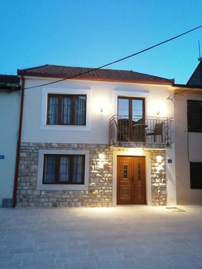 Vila Mira Trebinje Extérieur photo